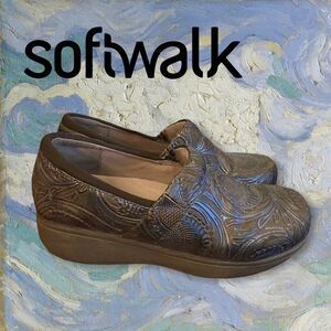 SoftWalk Blue Embellished Slip-on Clogs 6.5